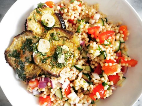 Eggplant Couscous, Marinated Eggplant, Pearl Couscous Salad, Pearl Couscous, Eggplant Salad, Couscous Recipes, Couscous Salad, Kitchen In, Couscous