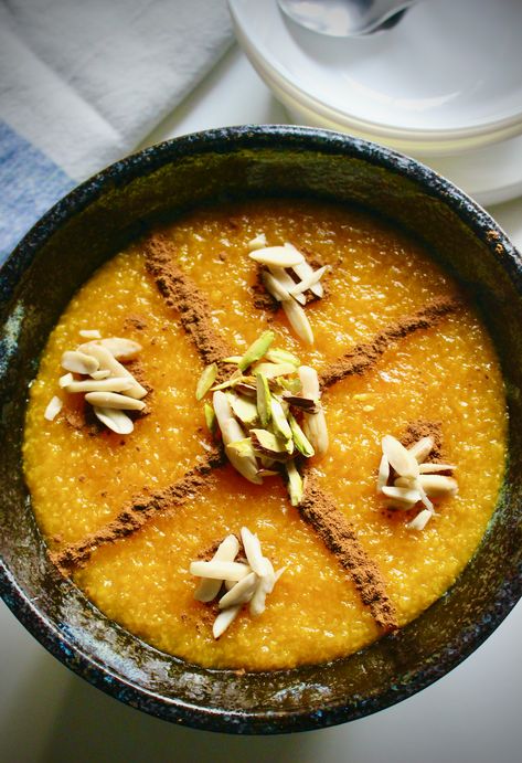 Sholezard Persian Desserts, Persian Rice, Iranian Cuisine, Persian Cuisine, Iranian Food, Homemade Sweets, Moroccan Food, Persian Food, Rice Pudding