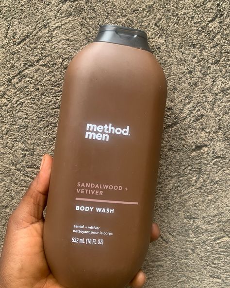 Method men body wash ✨🧘‍♂️ This body wash with plant based cleanser can handle your dirt sides. Quick lathering plus clean rinsing,it has a soft woody,herbaceous scent that will make your body smell swell . Price: 220ghc To purchase Kindly Dm / WhatsApp 0597399667 ☎️0246698360 Best Smelling Body Wash, Body Wash For Men, Mens Body Wash, Method Man, Body Smells, Body Wash, Plant Based, Skin Care, For Men