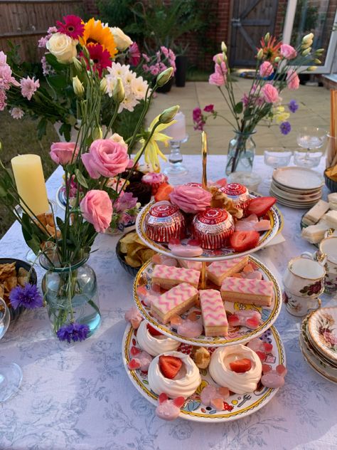 Tea party #aesthetic #party #diy Pink Afternoon Tea Party, Tea Party Butterfly, English Tea Birthday Party, Tea Party Victorian, Turkish Tea Party, Pink Afternoon Tea, Diy High Tea Decorations, 30th Tea Party, Tea Cup Bridal Shower Decor