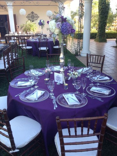 Purple Table Settings, 60th Wedding Anniversary Party, Romantic Dinner Decoration, Purple Tablecloth, Wedding Settings, Purple Table, Wedding Purple, 60 Wedding Anniversary, 90's Birthday Party