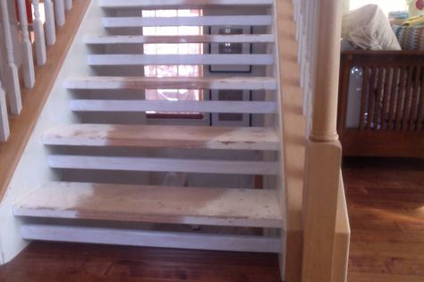 Hometalk :: Floating Stairs Makeover Floating Stairs Makeover, Best Carpet For Stairs, Floating Steps, Staining Wood Floors, Stairs Carpet, Stairs Covering, Oak Staircase, Pond House, Stair Makeover