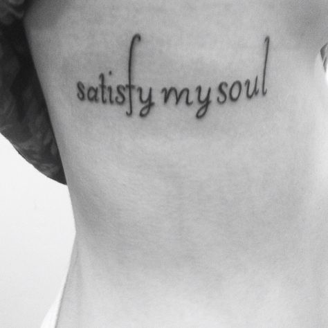 Bob marley tattoo👍 Satisfy My Soul Tattoo, Bob Marley Tattoo For Women, Bob Marley Lyrics Tattoo, Bob Marley Inspired Tattoo, One Love Tattoo Bob Marley, Bob Marley Tattoo Design, Reggae Tattoo Ideas, Bob Marley Tattoo Ideas, Bob Marley Quotes Tattoos