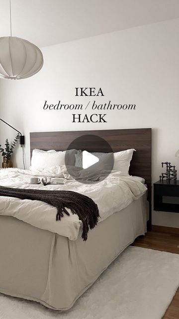 Ikea Bedroom Inspiration, Bedside Table Ideas Diy, Ikea Vikhammer, Ikea Bedside Table, Bedside Table Ikea, Ikea Hack Bedroom, Bathroom Bench, Jute Baskets, Bedside Shelf