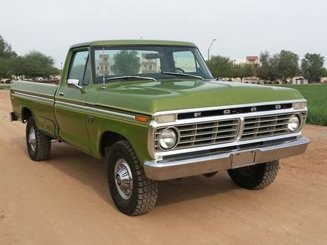 1974 Ford F100 4x4 One Owner - Fully Documented - All Factory Original -Arizona, image 5 Truck Accessories Ford, Best Pickup Truck, Pickup Truck Accessories, Ranger Truck, Ford Suv, Ford Ranger Truck, Truck Storage, Old Ford Trucks, Classic Ford Trucks