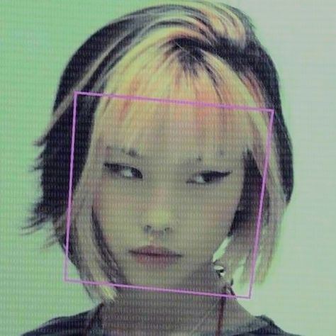 Short Hair Styles Names, Short Uneven Haircut, Female Punk Hair, Blond And Pink Hair Short, Kpop Hair Styles Women, Short Punk Hairstyle Women, Gender Neutral Hair Styles, Y2k Spiky Hair, Futuristic Haircut