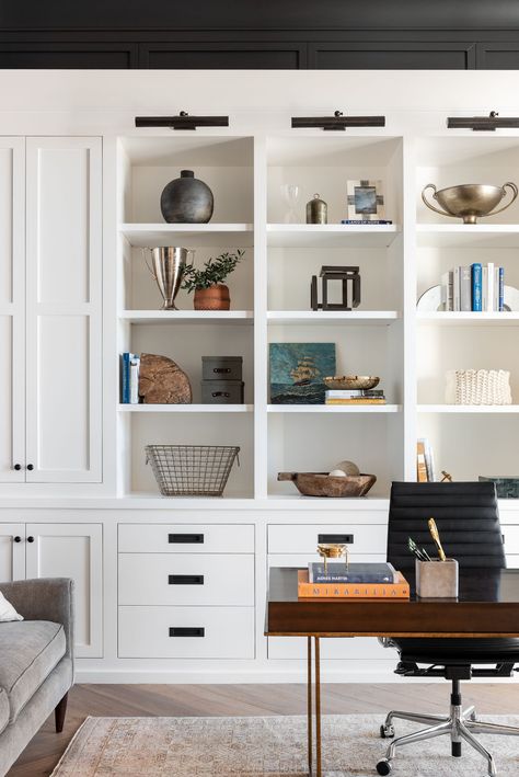 Recreate Our Favorite Office Spaces - Studio McGee Kitchen Height, Office Built Ins, Living Tv, Office Shelf, Open Concept Home, Studio Mcgee, Home Office Space, Built In Shelves, Cabinet Makers