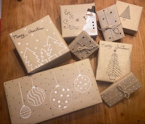 Gift Wrap Drawing, Diy Holiday Gift Wrapping, Holiday Packaging Ideas, Christmas Gift Wrapping Diy, Christmas Wrapping Diy, Gift Wrapping Diy, Brown Paper Wrapping, Lights For Christmas, Creative Wrapping