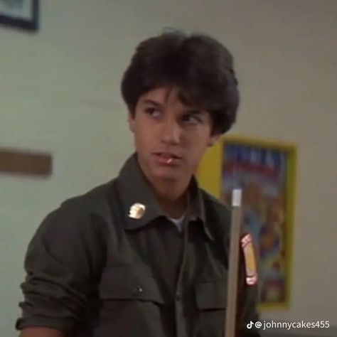 Ralph Macchio Pfp Rare, Ralph Machio Kid, Ralph Macchio Mirror Selfie, The Outsiders Ralph Macchio, Ralph Macchio Up The Academy, Up The Academy Ralph Macchio, Ralph Macchio Too Much Sun, Ralph Macchio 90s, Ralph Macchio Hot