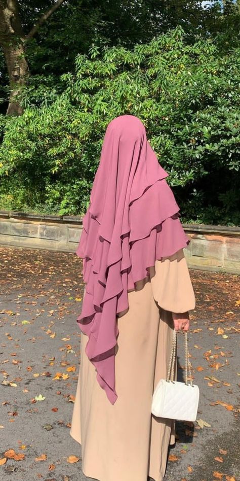 Modest Fashion Muslimah, Eid Hijab, Khimar Style, Islamic Modest Fashion, Modest Outfits Muslim, Aesthetic Hijab, Stile Hijab, Hijab Caps, Modest Fashion Hijab