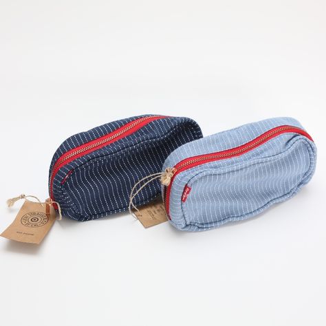 Set Of 2 Levi's Striped Blue Fabric Zipper Pencil Pouches/Case 7"X3.25"X2.5" 100% Cotton Sold By Target Cute Pencil Pouches, Pencil Pouches, Cute Pencil Case, School Pencils, Office Set, Wallet Pouch, Pencil Cases, Pencil Pouch, Blue Fabric