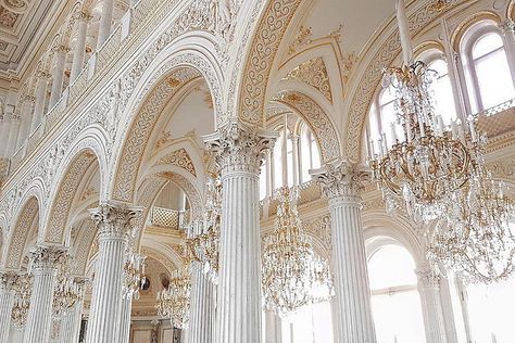 We woke up in wonderland... // #interior #elegance #sopretty #aesthetic #chandelier Architecture Baroque, Istoria Artei, Light Academia Aesthetic, Architecture Wallpaper, Royal Aesthetic, Academia Wallpaper, The Pavilion, Mac Wallpaper, Wallpaper Laptop