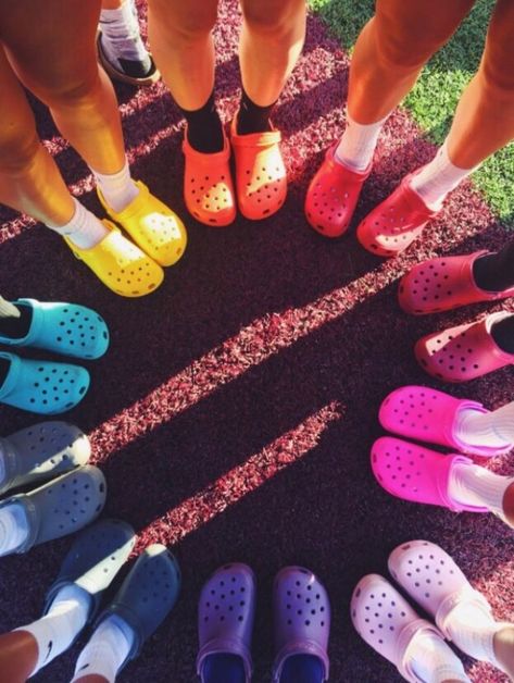 VSCO - i ❤️ crocs | gucci-teen Vsco Pictures, Artsy Pictures, Bff Goals, Bff Pictures, Colorful Shoes, Best Friend Goals, Crocs Shoes, Friend Pictures, Nike Zoom