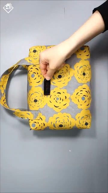 Tendersmile Handmade, Simple Tote Bag, Shoulder Bag Diy, Canvas Bag Diy, Denim Bag Diy, Tote Bag Tutorial, Diy Bag Designs, Simple Tote, Diy Bags Patterns