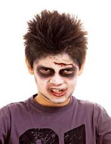 Easy zombie makeup. Thats what my little one wants to be! Halloween Makeup For Kids..DONE Easy Zombie Makeup, Halloween Face Painting Ideas, Zombie Makeup Easy, Zombie Face Paint, Easy Halloween Face Painting, Halloween Face Painting, Makeup For Kids, Halloween Makeup For Kids, Face Painting Ideas