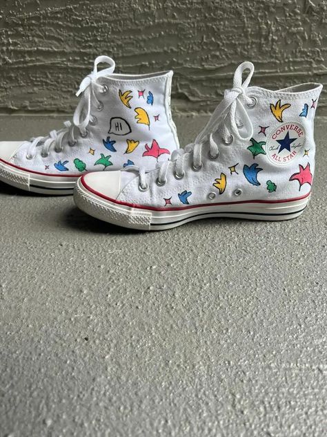 Heart Stopper Shoes, Converse Custom, Low Top Converse, Heart Stopper, Converse Chuck Taylor High, Chuck Taylors High Top, Converse High, Converse High Tops, Chucks Converse