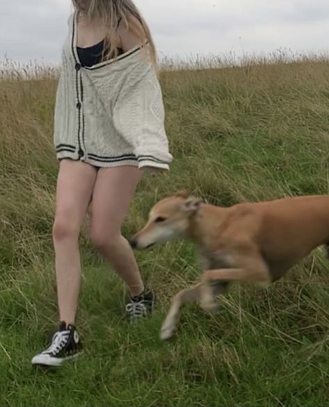 Taylor Swift Wearing Cardigan, Cardigan Aesthetic Taylor Swift, Folklore Cardigan Aesthetic, Cardigan Taylor Swift Aesthetic, Taylor Swift Cardigan Aesthetic, Folklore Girlies, Folklore Aesthetic Outfits, Folklore Cardigan Outfit, Folklore Taylor Swift Outfits