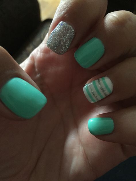 Loving my teal and silver nails! Teal Nail Designs, Mint Nails, Cute Summer Nail Designs, Teal Nails, Video Makeup, Turquoise Nails, Silver Nail, Pretty Nail Designs, Cute Summer Nails