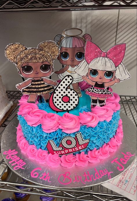 Lol Cupcake Cake, Lol Surprise Dolls Cake Ideas, Lol Surprise Dolls Party Ideas Cake, Lol Cakes Birthday Girl, Lol Birthday Cake Ideas, Lol Cakes Birthday, Lol Doll Birthday Cake, Lol Surprise Dolls Cake, Lol Surprise Birthday Cake