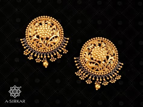 Gold Earrings With Price, Bengali Gold Jewellery, Beautiful Gold Earrings, Pot Marigold, Fashion In India, Big Stud Earrings, Golden Sparkle, Unique Gold Jewelry Designs, Ear Cuff Jewelry