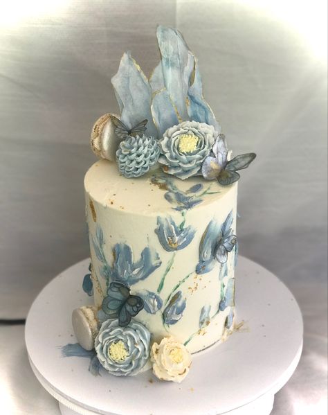 Birthday Tier Cake, Cake Blue And White, Blue Birthday Cake, Floral Cake Design, Blue Birthday Cakes, Debut Ideas, Blue Cakes, Blue Butterflies, Boho Blue