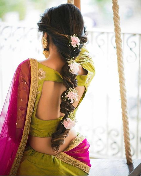 South Indian Hairstyle, Wedding Hairstyles For Girls, South Indian Wedding Hairstyles, Hairstyles For Indian Wedding, Bridal Hairstyle Indian Wedding, Indian Wedding Hairstyles, Indian Bridal Hairstyles, Hair Flip, Bridal Hairstyles