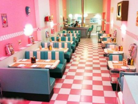 American Diners, Diner Aesthetic, Pastel Interior, Diner Decor, Vintage Diner, Retro Cafe, Pastel Vintage, Retro Diner, American Diner