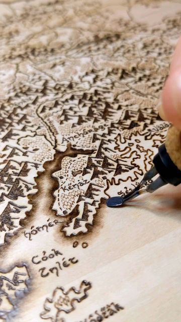 Lotr Pyrography, Dnd Decor, Wood Burning Patterns Stencil, Dnd Crafts, Wood Burning Stencils, Wood Burn Designs, Wood Carving Tools Knives, Pencil Drawings Of Animals, Next Friday