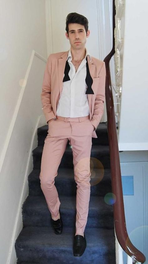 This is one of the blush toned pastel suits for men. #pastelsuits #blushsuits #pastels #pastelsuitsformen Pink Suit Men, Suit Combinations, Wedding Outfit Men, Pink Suit, Blazer Designs, Men’s Suits, Wedding Suits Men, Fitted Suit, Mens Fashion Suits