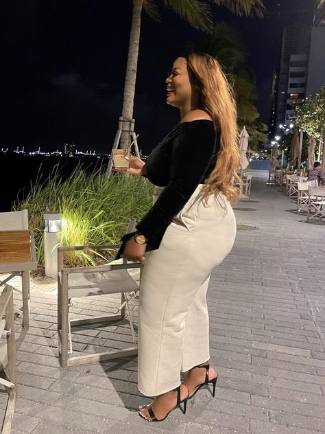 Brunch Outfit Black Woman, Baddie Outfits Summer, Club Dresses Black, Summer Outfits Curvy, Plus Size Baddie Outfits, Luxury Lifestyle Women, African Print Dress Designs, Lifestyle Women, Black Dress Outfits