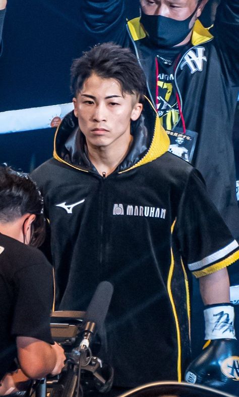 Naoya Inoue Boxing Wallpaper, Boxing Haircut, Naoya Inoue Boxing, Boxer Physique, Boxer Haircut, Naoya Inoue, Boxer Aesthetic, Boxing Images, Legendary Pictures