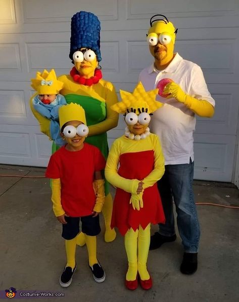 Simpsons Costumes, Simpsons Halloween, Yellow Skin, Homemade Costume, Cartoon Costumes, Costume Works, Halloween Costume Contest, Styrofoam Ball, Costume Diy