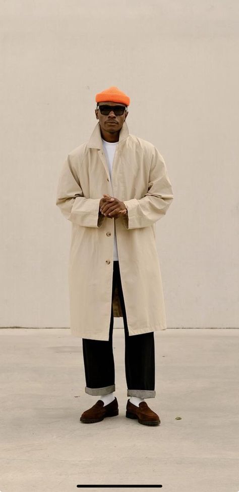 Ivy Mens Style, Men’s Trench Coat Styling, Men’s Street Wear Look, Nye Mens Outfit, Mens Coat Outfit, Men’s Summer Streetwear Style, Mens Monochromatic Outfit, Bald Men Style Fashion Outfits, Men Peacoat Outfit