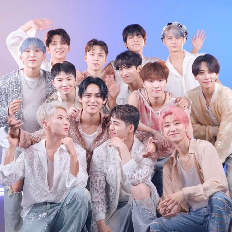 Svt Group Photo Aesthetic, Seventeen World, Choi Hansol, Seventeen Going Seventeen, Seventeen Debut, Seventeen Wallpapers, Pledis Entertainment, Group Photos, Blue Aesthetic