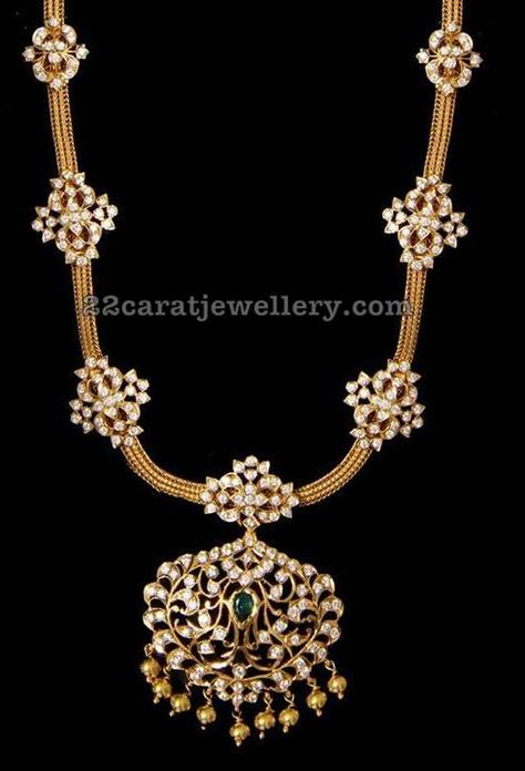 Anantham Jewellery by Praveena Tipirneni Diamond Necklace Designs, Flower Motifs, Antique Jewelry Indian, Gold Pendant Jewelry, Traditional Diamond, 22 Carat Gold, Wedding Jewellery Collection, Gold Jewelry Simple, Gold Jewellery Design Necklaces