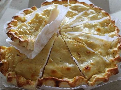 BUKO PIE is a Filipino type of pie made out of semi flaky pastry filled with custard made out of young coconut meat and condensed milk.  A popular dish in Laguna province located South of Manila, Philippines. Buko Pie Recipe, Filipino Food Party, Buko Pie, Filipino Bread, Laguna Philippines, Coconut Meat, Types Of Pie, Filipino Foods, Coconut Pie