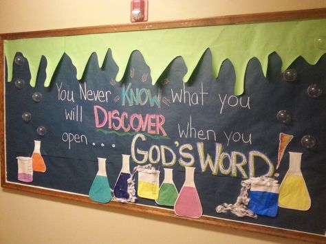 Gospel Light SonSpark VBS Science Lab Theme Classroom, Science Lab Classroom Decorations, Science Lab Bulletin Board Ideas, Science Lab Classroom Design, Science Vbs Decorations, Vbs Science Lab Decorations, Science Bulletin Board Ideas, Science Vbs, Sunday School Themes