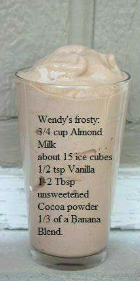 Frosty Recipe, Resep Smoothie, Healthy Shakes, Smitten Kitchen, Milk Shakes, Think Food, Smoothie Shakes, Smoothie Drinks, Better Health