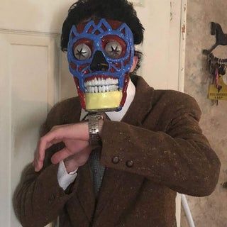 THEY LIVE Alien Costumes: 5 Steps (with Pictures) Costume Diy Men, Alien Costume Diy, Diy Alien Costume, Diy Alien, Alien Costumes, Diy Costumes Men, Halloween Customs, Alien Hand, Demon Mask