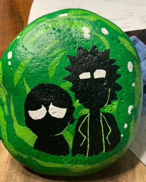 Rick And Morty Crafts, Awesome Crafts, Rick Y Morty, Painted Rocks Kids, Painted Rocks Diy, Building Ideas, Rick And Morty, Rock Painting, Painting Ideas