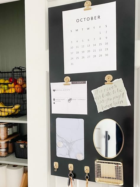 Small Entryway Command Center, Small Command Center, Farmhouse Command Center, Wall Organization Ideas, Wall Command Center, Family Command Center Ideas, Command Center Wall, Family Command Center Wall, Kitchen Command Center