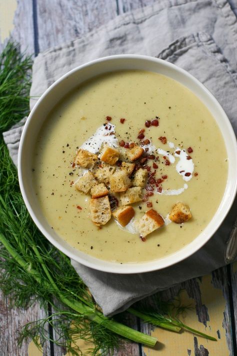 Potato Cream Soup, Soup With Pancetta, Soup With Croutons, Fennel Fronds, Fennel Soup, Fennel Recipes, Creamy Potato Soup, Creamy Potato, Cream Soup