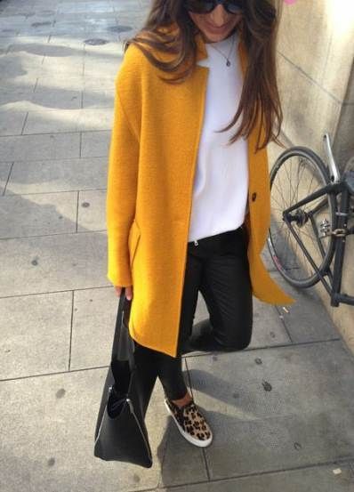 21fe5b8ba755eeaece7a450849876228desc51949660ri Yellow Coat Outfit, Slip On Outfit, Mustard Coat, Pijamas Women, Outfit Blazer, Yellow Coat, Casual Skirt Outfits, Coat Outfit, Coat Outfits