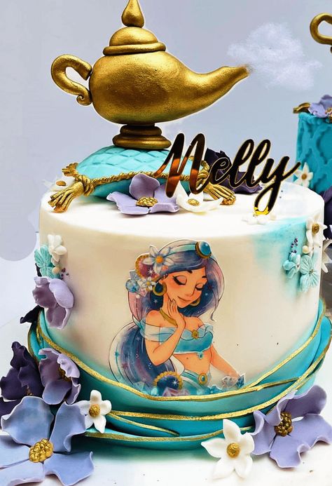 Cartoon Themed Cakes, Jasmine Cake Ideas, Princess Jasmine Birthday Cake, Jasmin Cake, Jasmine Birthday Cake, Princess Jasmine Cake, Spongebob Birthday Cake, Jasmine Cake, Princess Jasmine Party