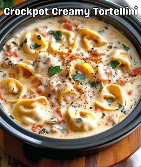 Slow Cooker Creamy Tortellini Soup, Tortellini Soup Crockpot, Italian Sausage Tortellini Soup, Cheese Tortellini Soup, Creamy Tortellini, Creamy Tortellini Soup, Spinach Tortellini Soup, Sausage Tortellini Soup, Sausage Tortellini