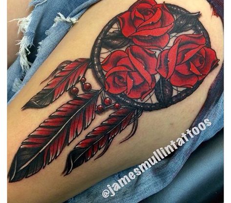 Beautiful Dreamcatcher Rose Tattoo. Want this but smaller and on my back shoulder blade Dream Catcher Tattoos, Dreamcatcher Tattoos, Tattoo Sonne, Tattoo Son, Dream Catcher Tattoo Design, Super Tattoo, Dream Catcher Tattoo, Tattoo Rose, Trendy Tattoo