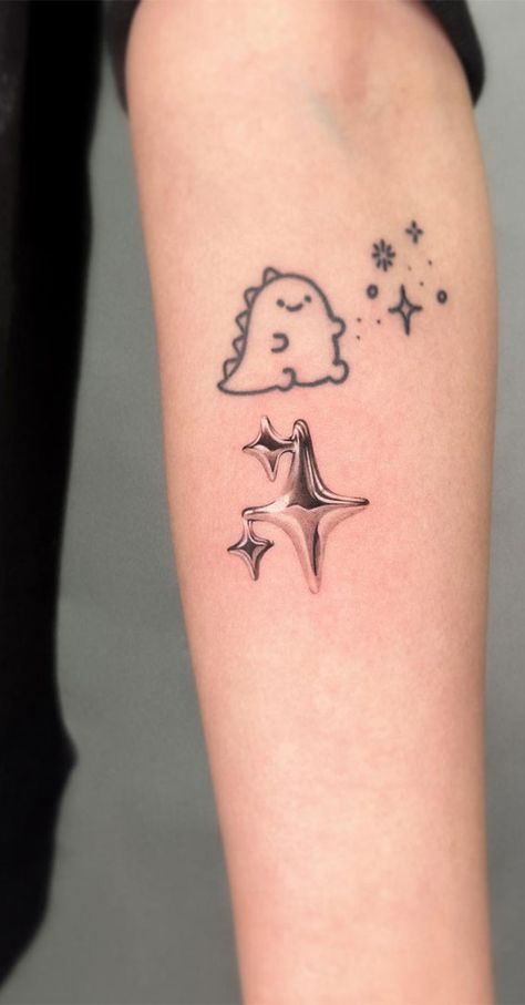 star tattoo, star tattoos, star tattoo designs, star tattoo ideas, star tattoo on arm, star tattoo on hand Arm Star Tattoo, Tattoo Designs Cute, Korea Tattoo, Silver Tattoo, Melbourne Tattoo, Aesthetic Star, Light Tattoo, Tattoo Aesthetic, Cute Dino