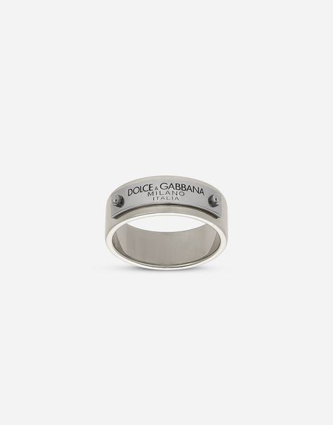 Ring with Dolce & Gabbana tag: Silver Height: 8 mm Engraved logo Nickel-free and hypoallergenic materials Made in Italy Dolce Gabbana Jewelry, Detailed Ring, Latest Jewellery, Engraved Logo, Dolce And Gabbana Man, Single Earring, Engraved Rings, Chain Ring, Watches Jewelry