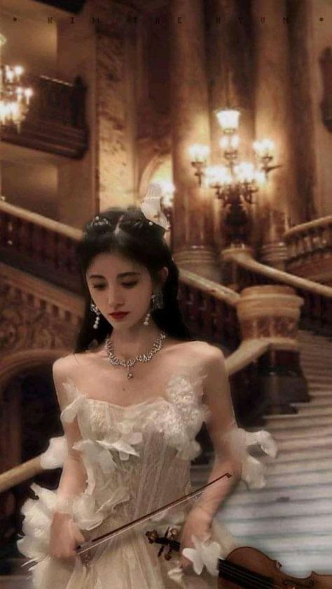 Dark Princess Aesthetic, Era Victoria, Mexican Quinceanera Dresses, Korean Princess, Magic Clothes, Edgy Dress, Dark Princess, Royalty Aesthetic, Royal Aesthetic