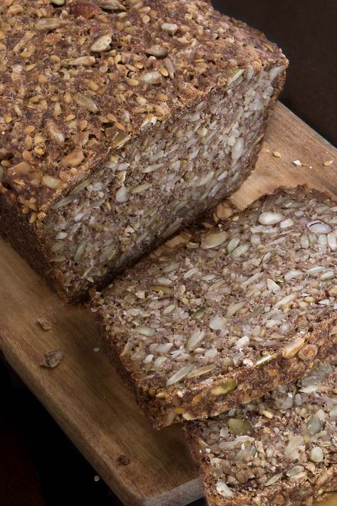 nut and seed bread Seed Nut Bread, Nut And Seed Bread, Yogurt Bread, Nut Loaf, Nut Bread Recipe, Seed Bread, Leftover Bread, Healthy Bread, Coconut Almond